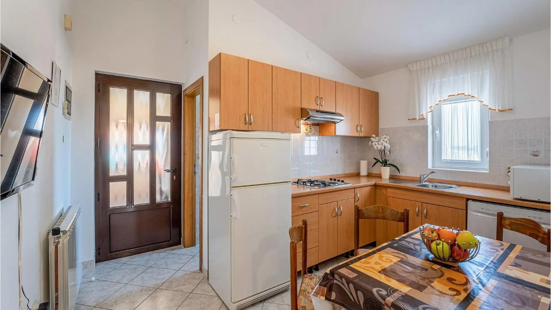 Cozy Apartment In Medulin With Kitchen 0*,